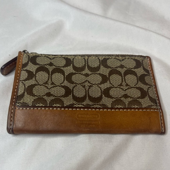 COACH VINTAGE Monogram Canvas & Leather Zipper Key Chain ID Wallet Coin Purse - Picture 10 of 10